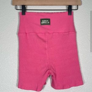 Daily Drills Shortie Short in Ribbed Pink